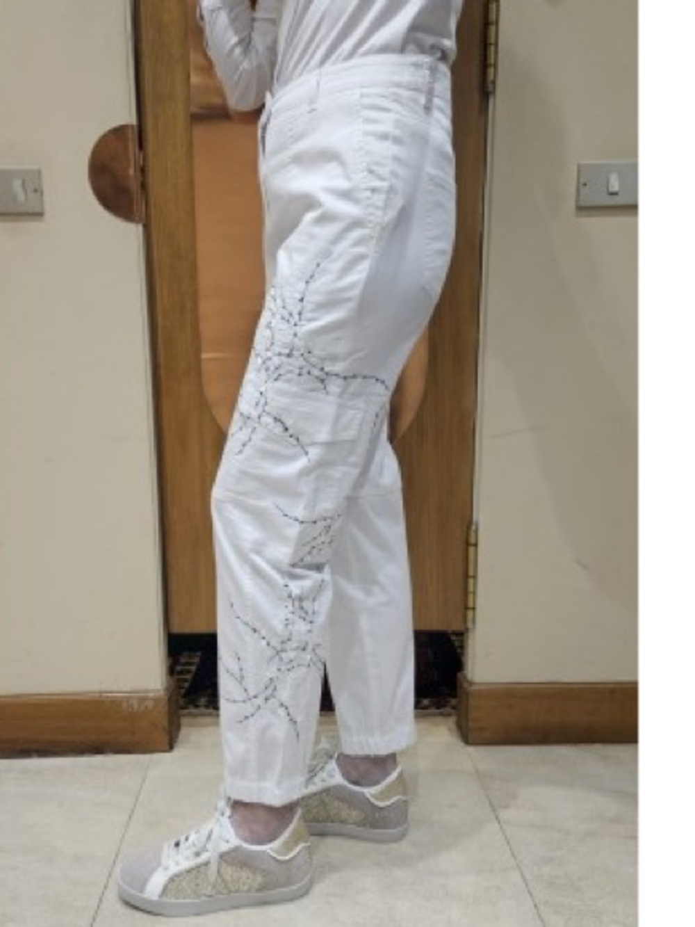 Karo cargo pants with white embroidery Bilbao Spain boutique